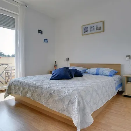 Frlan Apartment Liznjan