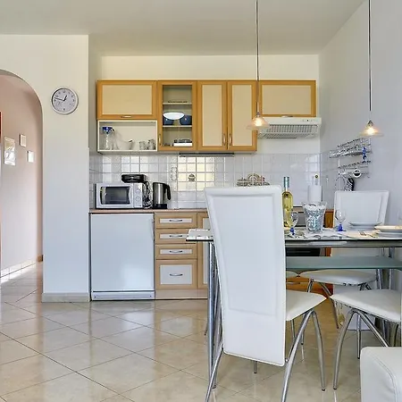 Apartment Frlan *